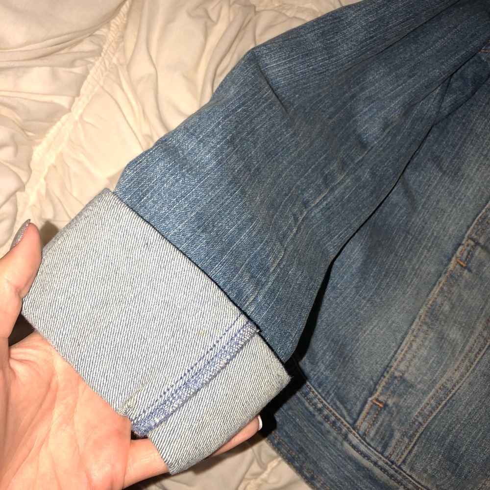 Jean jacket - Picture 2 of 5